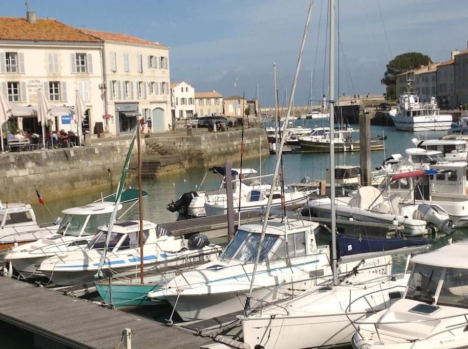 Eole, Idealement Situe Sur Le Port De St Martin De Re Saint-Martin-de-Ré Zewnętrze zdjęcie