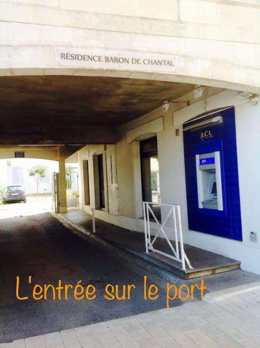 Eole, Idealement Situe Sur Le Port De St Martin De Re Saint-Martin-de-Ré Zewnętrze zdjęcie